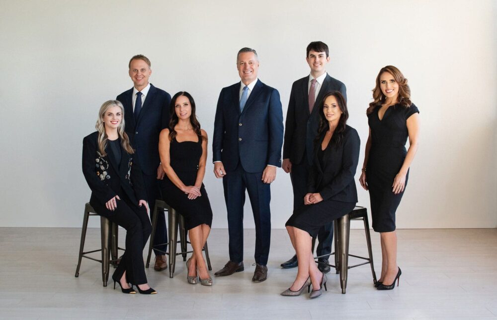 Fotografíagrafía de parte del equipo de McIntyre Law Firm.