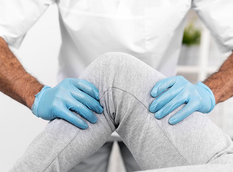 Bicruciate-retaining implant lawsuit.