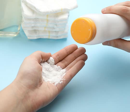 Types of talcum powder products.